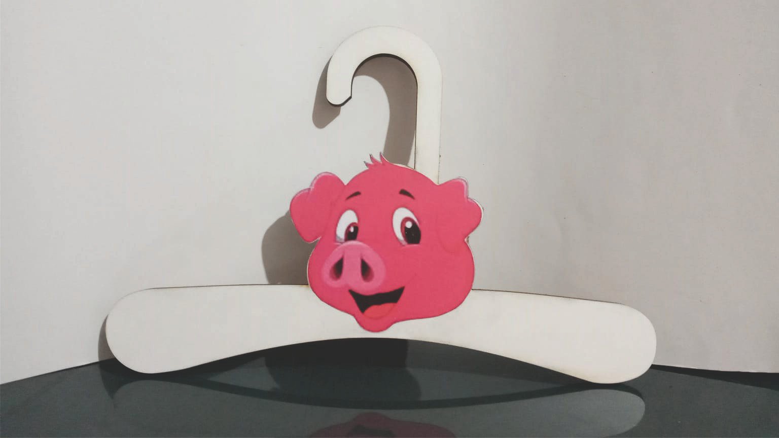 Cabide Infantil Porco